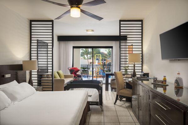 H10 Ocean Coral Turquesa Puerto Morelos Riviera Maya On The